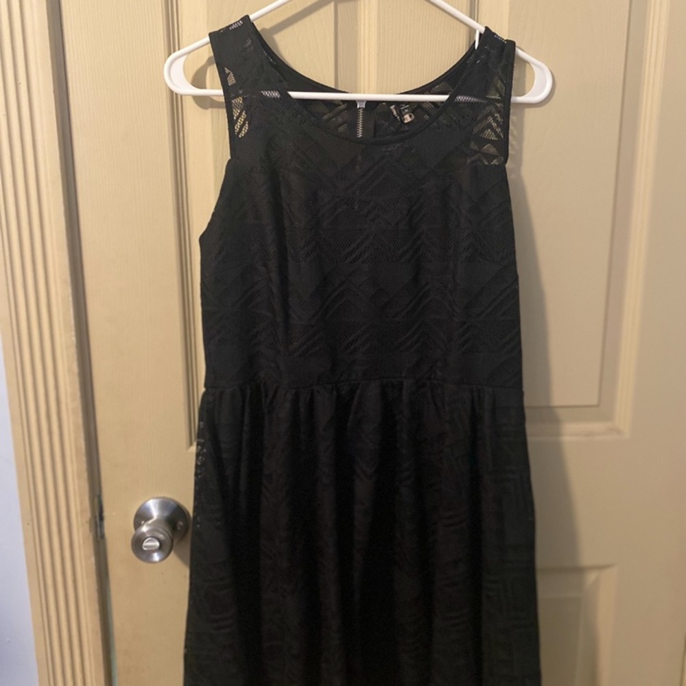 HeartSoul black zipper dress. Size XL.